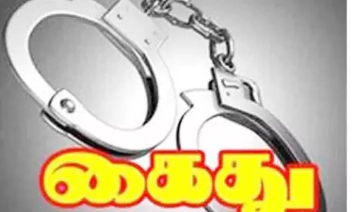 2 பேர் மீது அரிவாளால் தாக்குதல்