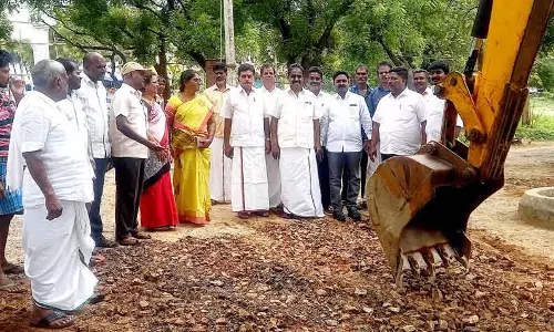 சமத்துவபுரத்தில் ரூ.75 லட்சத்தில் வீடுகள், சாலைகள் சீரமைக்கும் பணி சமத்துவபுரத்தில் ரூ.75 லட்சத்தில் வீடுகள், சாலைகள் சீரமைக்கும் பணி