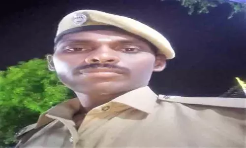 டி.ஜி.பி.க்கு கோரிக்கை விடுத்து போலீஸ்காரர் வெளியிட்ட வீடியோ டி.ஜி.பி.க்கு கோரிக்கை விடுத்து போலீஸ்காரர் வெளியிட்ட வீடியோ
