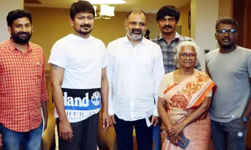 உதயநிதி ஸ்டாலினுடன் பேரறிவாளன் சந்திப்பு