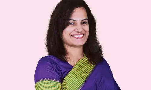 உறவுகளைப் பலப்படுத்துவது பெண்களின் குணம் - சிந்து மேனகா உறவுகளைப் பலப்படுத்துவது பெண்களின் குணம் - சிந்து மேனகா