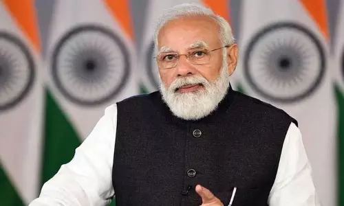 தாமஸ் கோப்பையை வென்று சாதித்த பேட்மிண்டன் வீரர்களுக்கு பிரதமர் மோடி நேரில் பாராட்டு தாமஸ் கோப்பையை வென்று சாதித்த பேட்மிண்டன் வீரர்களுக்கு பிரதமர் மோடி நேரில் பாராட்டு