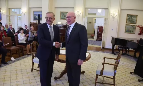 ஆஸ்திரேலியாவின் புதிய பிரதமராக அந்தோணி அல்பேனீஸ் முறைப்படி பதவியேற்பு