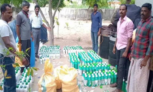 தூத்துக்குடியில் ரூ.3 லட்சம்   களைக்கொல்லி பறிமுதல்