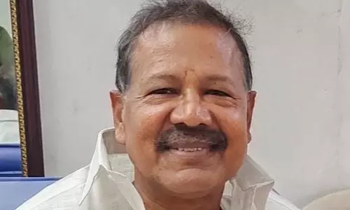 தி மு க முன்னாள் கவுன்சிலரை காரில் கடத்தி கொல்ல முயற்சி