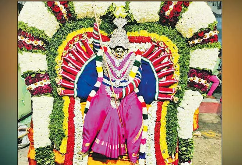 திரவுபதி அம்மன் கோவில் தீமிதி திருவிழா திரவுபதி அம்மன் கோவில் தீமிதி திருவிழா