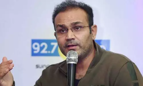 இந்த ஆண்டு ஐபிஎல் தொடரில் என்னை கவர்ந்த கேப்டன் இவர் தான் : வீரேந்திர சேவாக் கருத்து இந்த ஆண்டு ஐபிஎல் தொடரில் என்னை கவர்ந்த கேப்டன் இவர் தான் : வீரேந்திர சேவாக் கருத்து