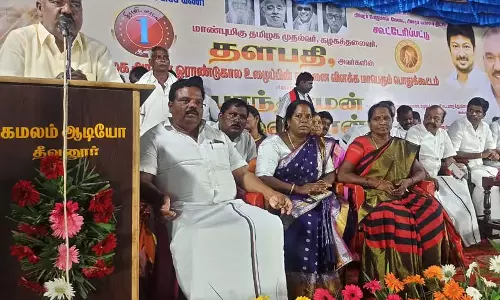 தமிழக அரசின் ஓராண்டு சாதனை விளக்க பொதுக்கூட்டம் தமிழக அரசின் ஓராண்டு சாதனை விளக்க பொதுக்கூட்டம்