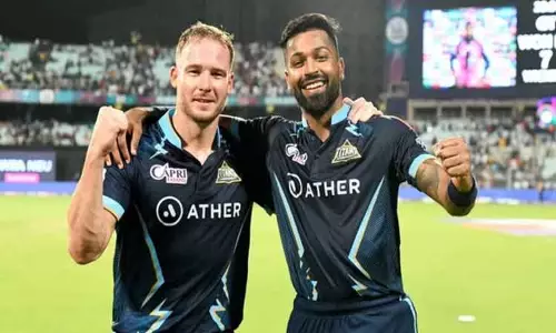 மில்லரை நினைத்து பெருமைப்படுகிறேன்- ஹார்திக் பாண்டியா பாராட்டு மில்லரை நினைத்து பெருமைப்படுகிறேன்- ஹார்திக் பாண்டியா பாராட்டு