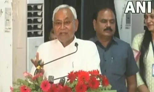 ஒரு ஆண் இன்னொரு ஆணை திருமணம் செய்துகொண்டால்..? வரதட்சணைக்கு எதிராக கேள்வி கேட்ட  நிதிஷ் குமார்
