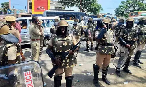 போலீசார் தீவிர ரோந்து