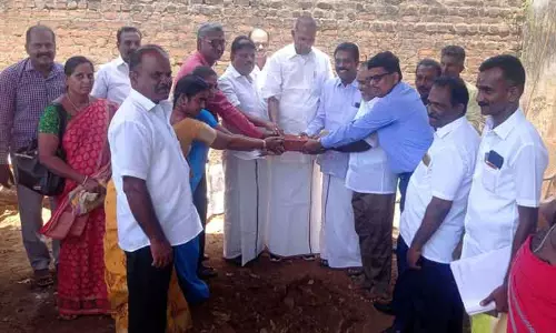 ரூ.1.45 கோடியில் வளர்ச்சி திட்டப்பணிகள்; சபாநாயகர் அப்பாவு தொடங்கி வைத்தார்