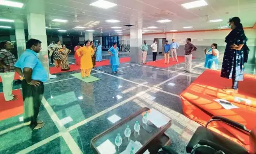 சென்னை சாஸ்திரிபவனில் மத்திய அரசு ஊழியர்களுக்கு இலவச யோகா பயிற்சி