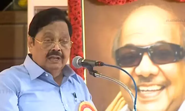 முன்னாள் முதல் அமைச்சர் கருணாநிதி சிலை திறப்பு... ... கருணாநிதி சிலையை திறந்து வைத்தார் துணை ஜனாதிபதி வெங்கையா நாயுடு