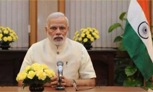 ஓய்வூதிய பலன்களை சிறுமிகளின் கல்விக்கு நன்கொடையாக அளித்த நபர்; பாராட்டி பேசிய பிரதமர் மோடி ஓய்வூதிய பலன்களை சிறுமிகளின் கல்விக்கு நன்கொடையாக அளித்த நபர்; பாராட்டி பேசிய பிரதமர் மோடி