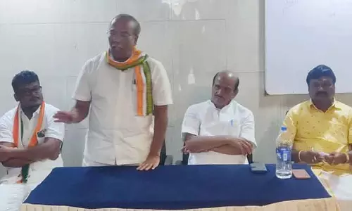 ஓசூரில் காங்கிரஸ் ஆலோசனை கூட்டம் ஓசூரில் காங்கிரஸ் ஆலோசனை கூட்டம்