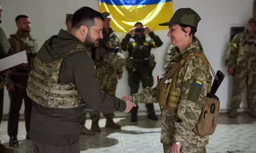 போருக்கு பின் முதன் முறையாக கிழக்கு உக்ரைனுக்கு செல்லும் அந்நாட்டு அதிபர்