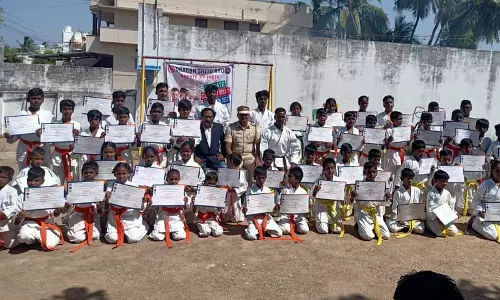 சின்னசேலத்தில்   திறனாய்வு கராத்தே போட்டி