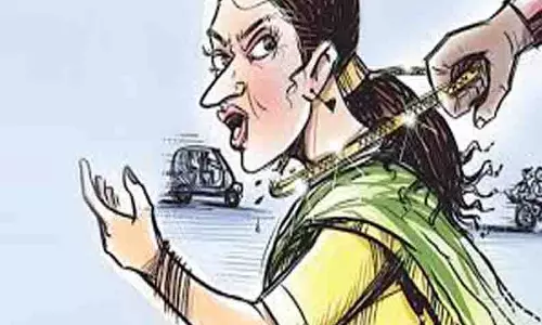 ஈரோடு மாநகர் பகுதியில் சங்கிலி பறிப்பு, திருட்டு சம்பவங்கள் அதிகரிப்பு- அச்சத்தில் பொதுமக்கள்; போலீசார் நடவடிக்கை எடுப்பார்களா?