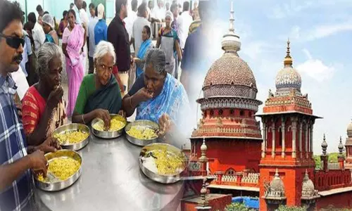தேசிய நெடுஞ்சாலையில் அம்மா உணவகம் தொடங்க கோரி வழக்கு; ஐகோர்ட்டில் விரைவில் விசாரணை தேசிய நெடுஞ்சாலையில் அம்மா உணவகம் தொடங்க கோரி வழக்கு; ஐகோர்ட்டில் விரைவில் விசாரணை