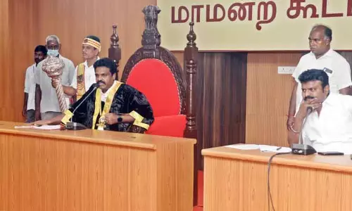 தஞ்சை மாநகராட்சி கூட்டம்