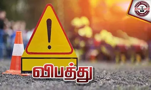 கோவிலுக்கு சுற்றுலா சென்று திரும்பியபோது பரிதாபம்: ஆம்னி பஸ் பள்ளத்தில் கவிழ்ந்து விபத்து - 2 பெண்கள் சாவு கோவிலுக்கு சுற்றுலா சென்று திரும்பியபோது பரிதாபம்: ஆம்னி பஸ் பள்ளத்தில் கவிழ்ந்து விபத்து - 2 பெண்கள் சாவு