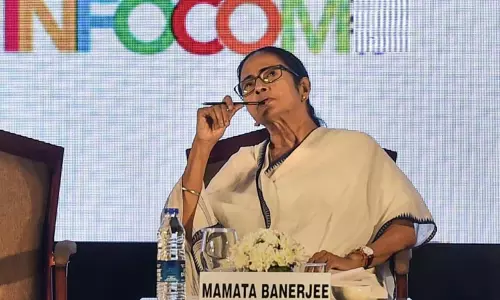 பாஜக மீண்டும் ஆட்சிக்கு வர வாய்ப்பே இல்லை - மம்தா பானர்ஜி பாஜக மீண்டும் ஆட்சிக்கு வர வாய்ப்பே இல்லை - மம்தா பானர்ஜி