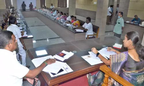 வீட்டு இணைப்பிற்கு கூடுதலாக பணம் வசூலிப்பு