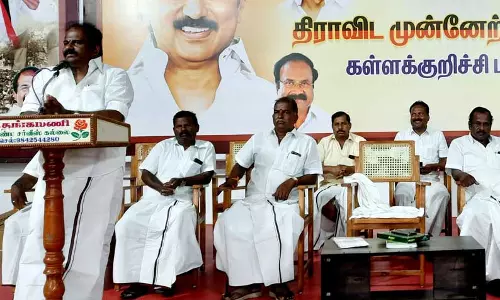 கருணாநிதி பிறந்தநாள் விழாவை அனைத்து கிராமங்களிலும் கொண்டாடுங்கள்