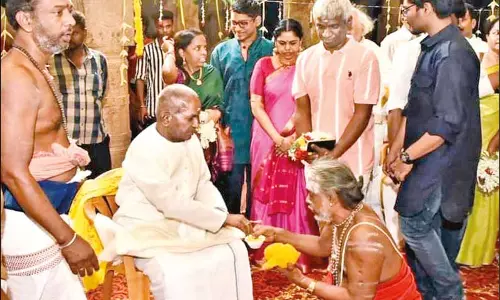 80 வயது பூர்த்தி அடைந்ததை முன்னிட்டு திருக்கடையூர் கோவிலில் இளையராஜா சதாபிஷேகம்