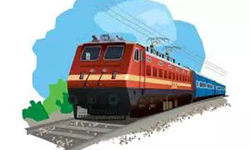 கொரோனா காலத்தில் நிறுத்தப்பட்ட பயணிகள் ரெயில்களை மீண்டும் இயக்க வேண்டும்- காங்கிரஸ் கட்சி கோரிக்கை கொரோனா காலத்தில் நிறுத்தப்பட்ட பயணிகள் ரெயில்களை மீண்டும் இயக்க வேண்டும்- காங்கிரஸ் கட்சி கோரிக்கை
