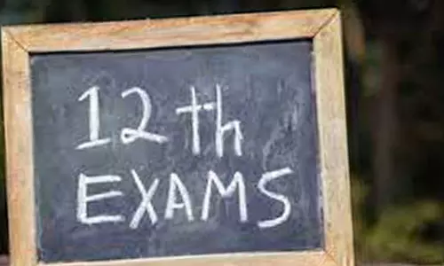 நாமக்கல் மாவட்டத்தில், 4 மையங்களில்  பிளஸ்-2, எஸ்.எஸ்.எல்.சி. விடைத்தாள் திருத்தும் பணி தொடங்கியது