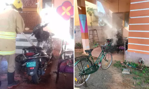 நெல்லை: சார்ஜ் ஏறி கொண்டிருந்த எலக்ட்ரிக் பைக்கில் பற்றிய தீ..!