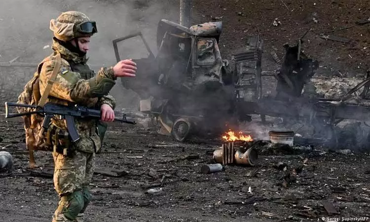 உக்ரைனுக்கு கூடுதல் ஆயுதங்கள் வழங்குவோம்: மேற்கத்திய நாடுகள் உக்ரைனுக்கு கூடுதல் ஆயுதங்கள் வழங்குவோம்: மேற்கத்திய நாடுகள்