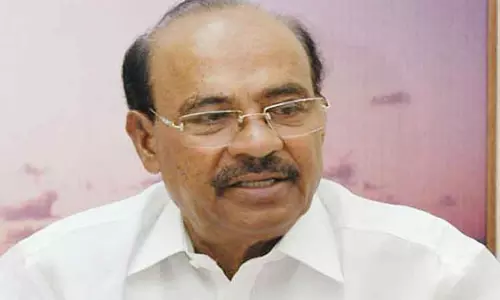 ஃபோர்டு ஆலை பணியாளர்களின் வாழ்வாதாரத்தை உறுதி செய்ய வேண்டியது தமிழக அரசின் கடமை - ராமதாஸ் அறிக்கை ஃபோர்டு ஆலை பணியாளர்களின் வாழ்வாதாரத்தை உறுதி செய்ய வேண்டியது தமிழக அரசின் கடமை - ராமதாஸ் அறிக்கை