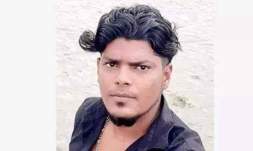 ஜவுளிக்கடை உரிமையாளர் உள்பட 3 பேர் பலி