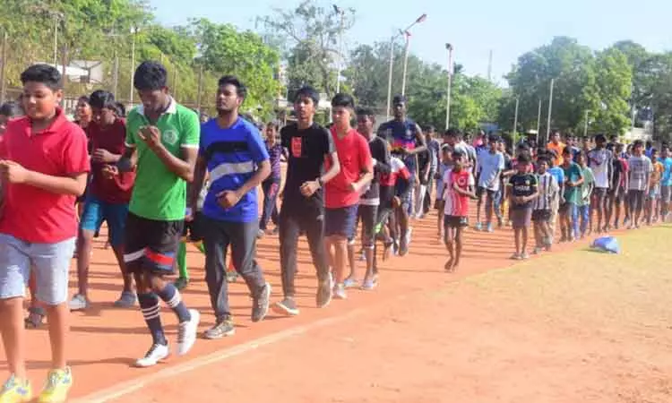 தூத்துக்குடியில் கோடைகால விளையாட்டு  பயிற்சி முகாம் தொடங்கியது