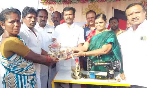 கரூர் மேற்கு ஒன்றிய தி.மு.க. சார்பில் நலத்திட்ட உதவிகள் வழங்கல்