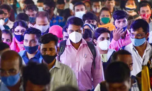 மும்பையில் கொரோனா 4-வது அலைக்கு வாய்ப்பு - மாநகராட்சி அதிரடி நடவடிக்கை மும்பையில் கொரோனா 4-வது அலைக்கு வாய்ப்பு - மாநகராட்சி அதிரடி நடவடிக்கை