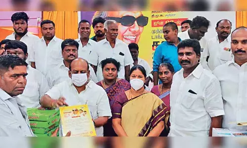 சிங்கப்பெருமாள் கோவில், பரனூரில் கருணாநிதி பிறந்தநாள் விழா சிங்கப்பெருமாள் கோவில், பரனூரில் கருணாநிதி பிறந்தநாள் விழா