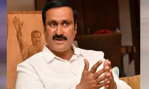 மாநில உரிமைகளுக்காக பா.ஜனதா போராட்டம் நடத்தாதது ஏன்? அன்புமணி ராமதாஸ் கேள்வி