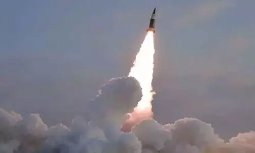 வடகொரியா மீண்டும் ஏவுகணை சோதனை வடகொரியா மீண்டும் ஏவுகணை சோதனை