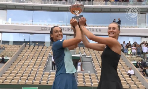 பிரெஞ்சு ஓபன் டென்னிஸ் : கரோலின் கார்சியா - கிறிஸ்டினா ஜோடி சாம்பியன் பட்டம் வென்று சாதனை