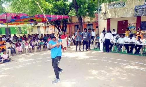 திருவண்ணாமலையில் சிலம்பம் போட்டி