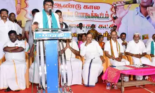 எதற்கெடுத்தாலும் மத்திய அரசை குறைசொல்வதை தி.மு.க. நிறுத்த வேண்டும்-சிவகங்கை பொதுக்கூட்டத்தில் அண்ணாமலை பேச்சு எதற்கெடுத்தாலும் மத்திய அரசை குறைசொல்வதை தி.மு.க. நிறுத்த வேண்டும்-சிவகங்கை பொதுக்கூட்டத்தில் அண்ணாமலை பேச்சு