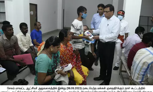 24 மாற்றுத்திறனாளிகளுக்கு நலத்திட்ட உதவிகள் 24 மாற்றுத்திறனாளிகளுக்கு நலத்திட்ட உதவிகள்