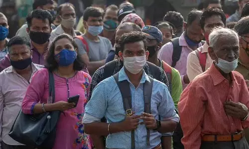 பெங்களூருவில் பொது இடங்களில்   முககவசம் அணிவது கட்டாயம்:  உடனே அமலுக்கு வந்தது