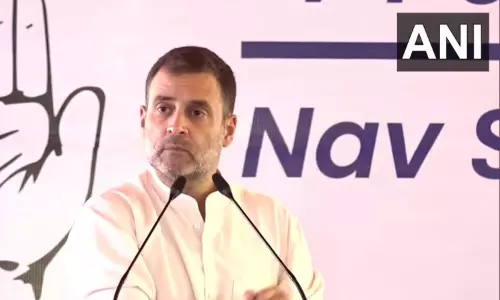 பஞ்சாபி பாடகர் சித்து மூஸ் வாலா குடும்பத்தினருடன் ராகுல் காந்தி இன்று சந்திப்பு..!