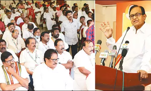 மத்திய அரசை கண்டித்து காங்கிரஸ் மறியல் போராட்டம் பயிற்சி முகாம் கூட்டத்தில் கே.எஸ்.அழகிரி பேச்சு