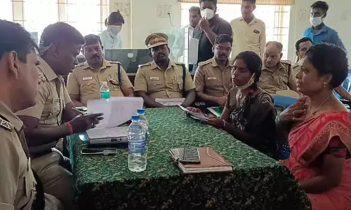 கந்து வட்டி வசூலிப்பவர்கள் மீது கடுமையான நடவடிக்கை கந்து வட்டி வசூலிப்பவர்கள் மீது கடுமையான நடவடிக்கை